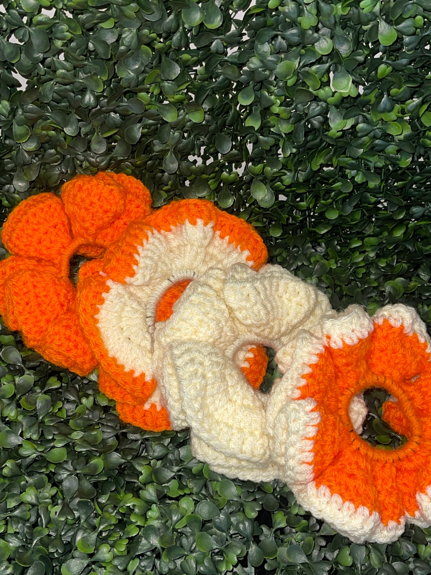 Sunny Duo Scrunchie